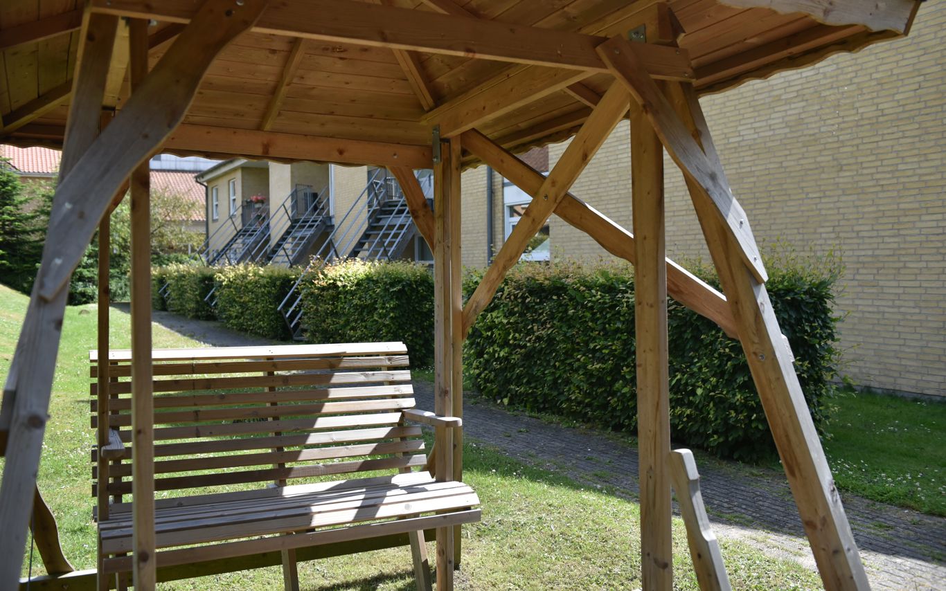 En del af udeområdet på Borupvænget