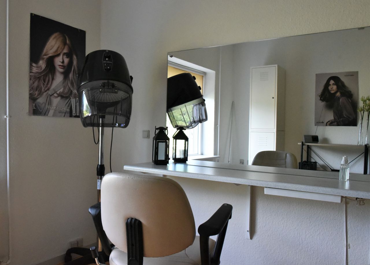 Borupvængets egen frisørsalon